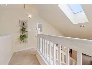 Photo #5: 381386013 Listing 