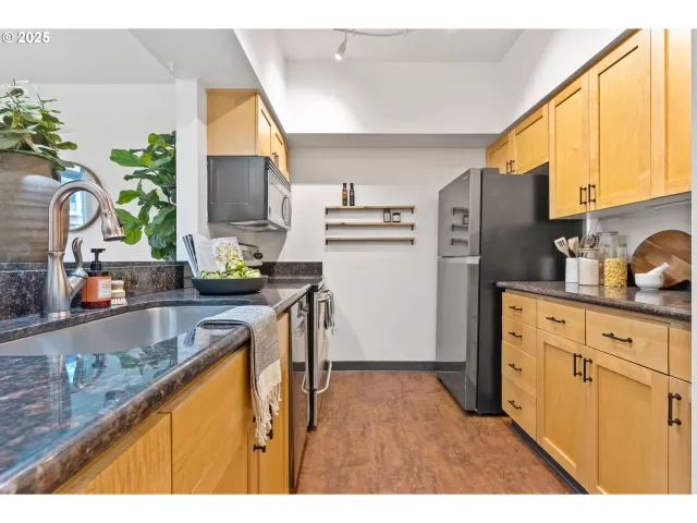 MLS: 382661964 Condo For Sale