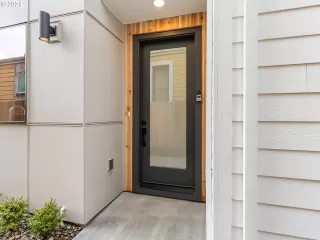 Photo #2: 383525933 Listing 