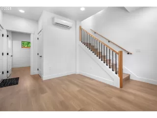 Photo #3: 383587525 Listing 