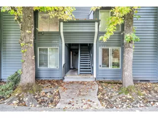 Photo #3: 383885199 Listing 