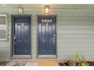 Photo #4: 384729798 Listing 