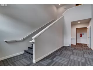 Photo #2: 385382480 Listing 