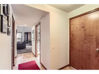 Photo #3: 385620300 Listing 