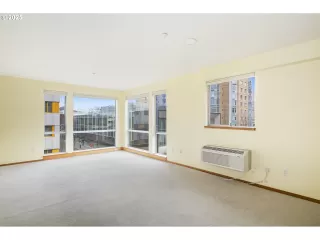 Photo #3: 386676247 Listing 