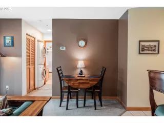 Photo #3: 388121677 Listing 