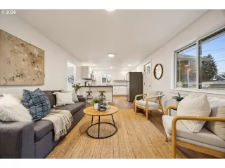 Photo #3: 388348421 Listing 