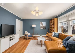 Photo #6: 388383537 Listing 