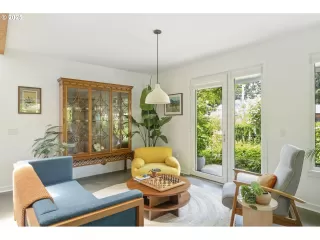 Photo #6: 388873850 Listing 