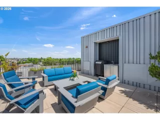 Photo #6: 389527343 Listing 