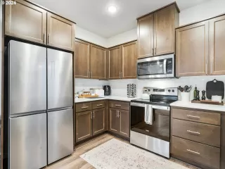 Photo #6: 389549633 Listing 