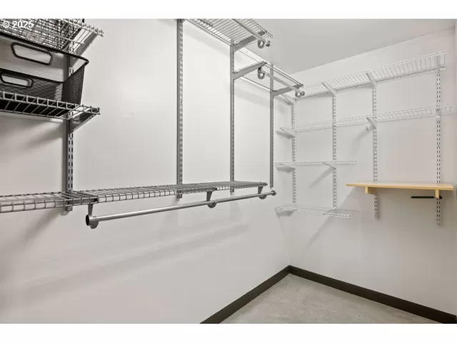 MLS: 390366533 Condo For Sale