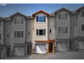Photo #1: 390823528 Listing 
