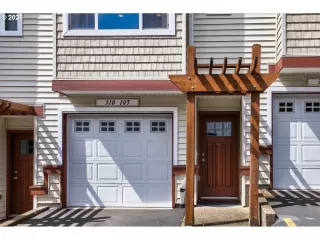 Photo #2: 390823528 Listing 