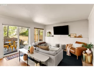 Photo #1: 391275571 Listing 