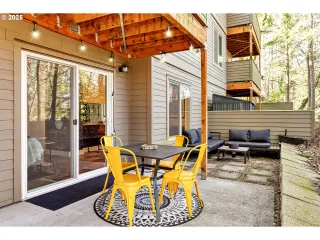 Photo #2: 391275571 Listing 