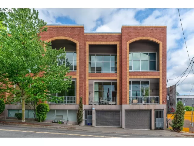 MLS: 392018103 Condo For Sale