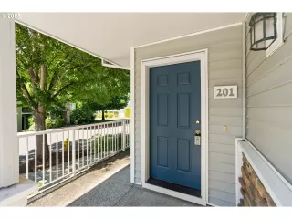 Photo #3: 392222736 Listing 