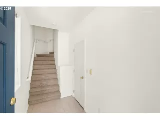 Photo #4: 392222736 Listing 