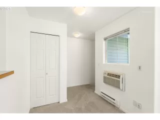 Photo #6: 392222736 Listing 