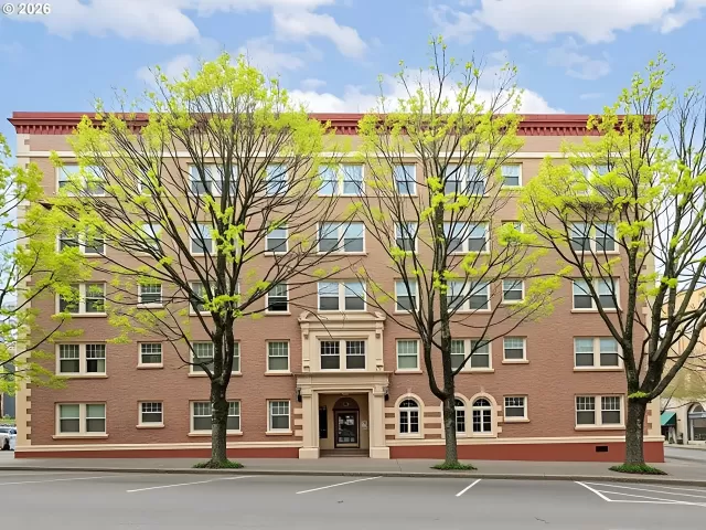 MLS: 392242285 Condo For Sale