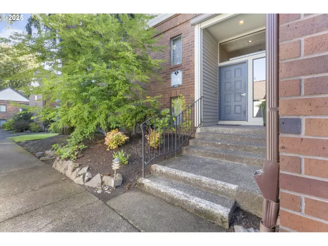 MLS: 392327876 Condo For Sale