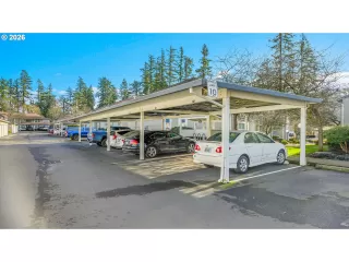 Photo #3: 392602361 Listing 