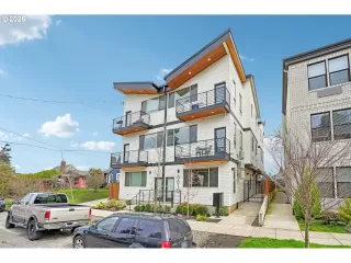 Primary Photo for MLS#: 393412967