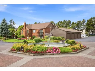 Photo #6: 394153090 Listing 