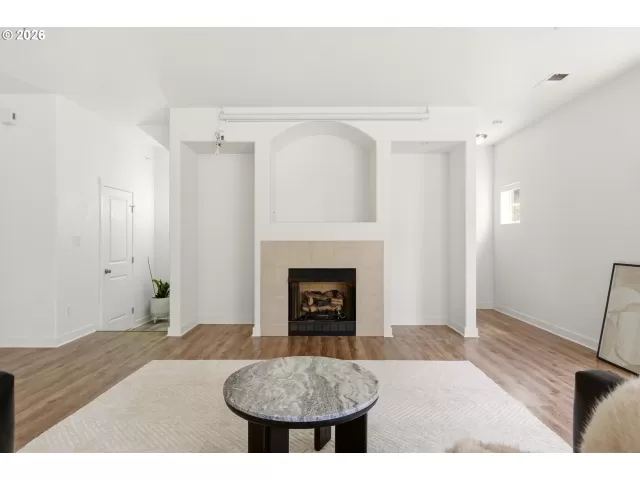 MLS: 394648368 Condo For Sale