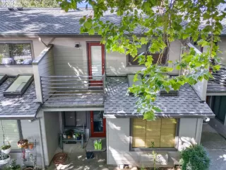 Photo #3: 394818620 Listing