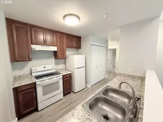 Photo #2: 395327434 Listing 