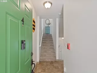 Photo #5: 395774653 Listing 