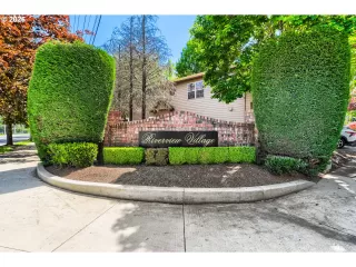 More Details about MLS # 396394094 : 15711 NE BEECH ST 5B