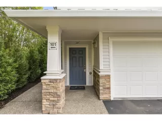 Photo #2: 397065905 Listing 