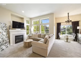 Photo #5: 397065905 Listing 