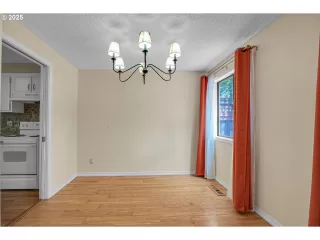 Photo #4: 397246284 Listing