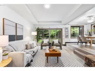 Photo #1: 397600176 Listing