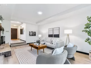 Photo #4: 397600176 Listing