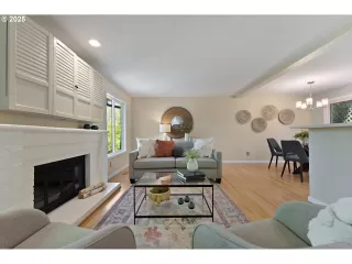 Photo #2: 397680031 Listing
