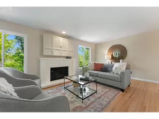 Photo #3: 397680031 Listing
