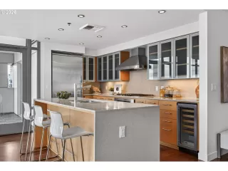 Photo #5: 398674565 Listing 