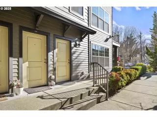 Photo #2: 399747338 Listing