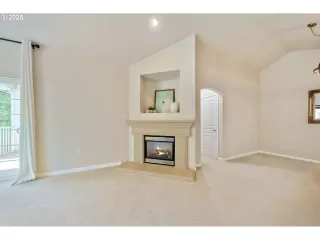 Photo #1: 399998579 Listing 