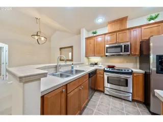 Photo #3: 399998579 Listing 