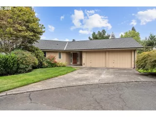 Photo #1: 401164153 Listing