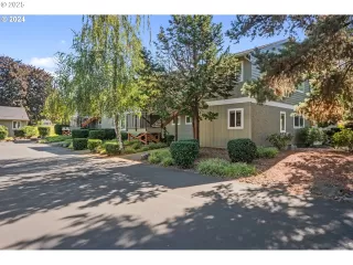Photo #1: 402085769 Listing