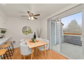 Photo #1: 403250965 Listing