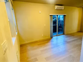 Photo #3: 403687274 Listing