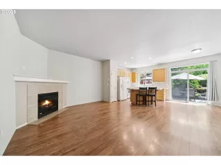 Photo #5: 405407797 Listing 